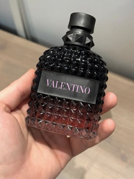 valentino born in roma intense