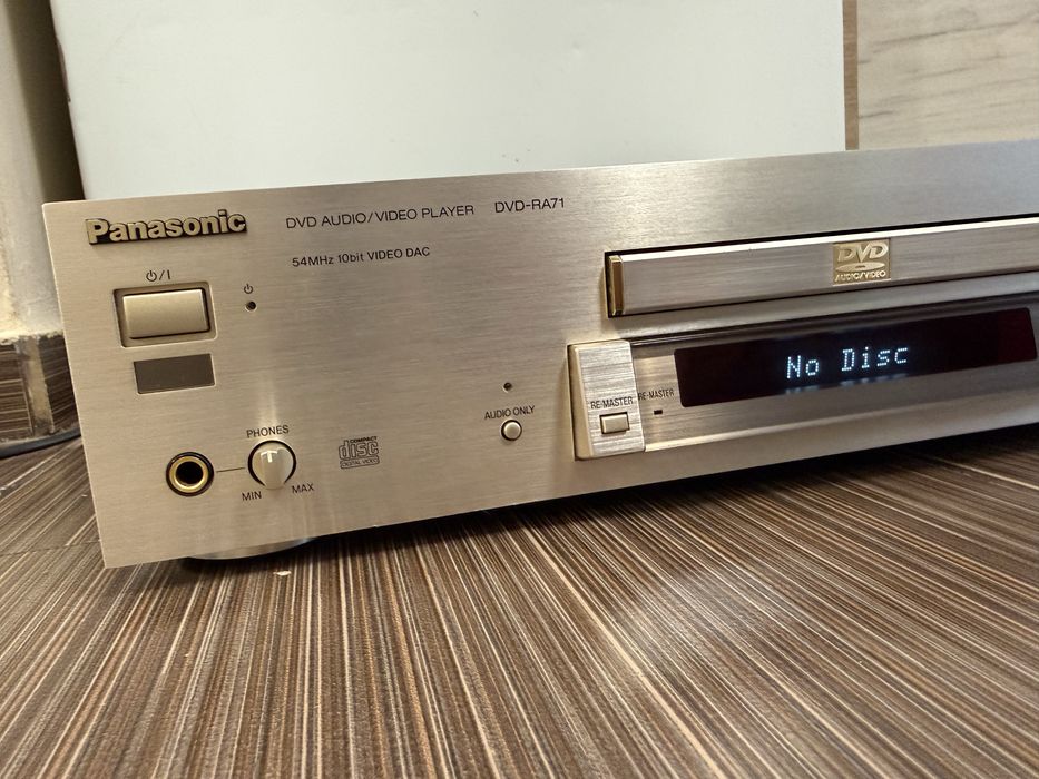 Panasonic DVD-RA71