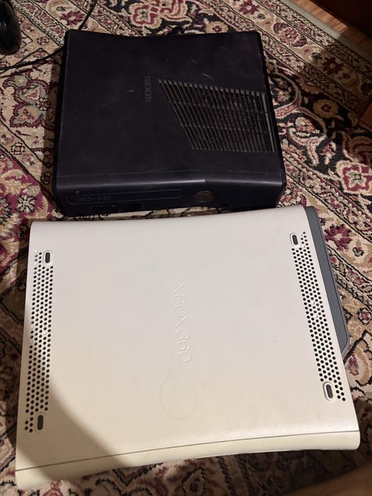 Продам 2 Xbox 360