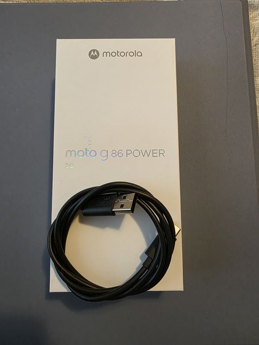 Смарт телефон Motorola g86