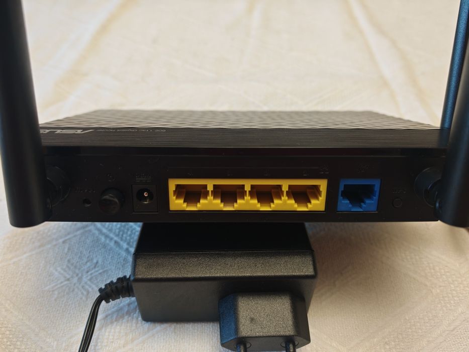Рутер ASUS RT-AC58U (AC1300