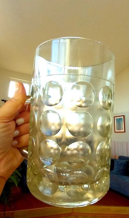 За бар/механа: трошач и съд за лед, стойка за вино, халби, шейкър