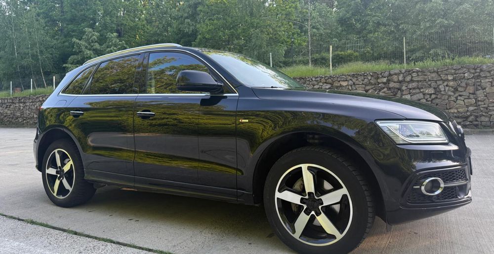 Audi Q5 S-Line 2.0 diesel 190 cai QUATTRO full!