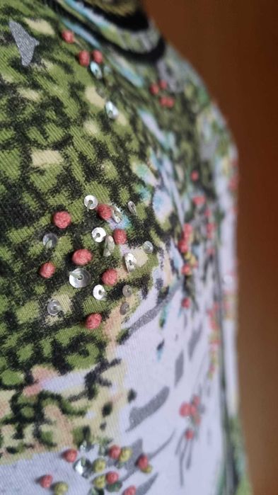 Pulover elegant, 80% matase tricotata, tricot dens, elastic, marimea L