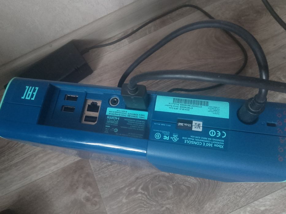 Продам в Хорошем XBOX 360