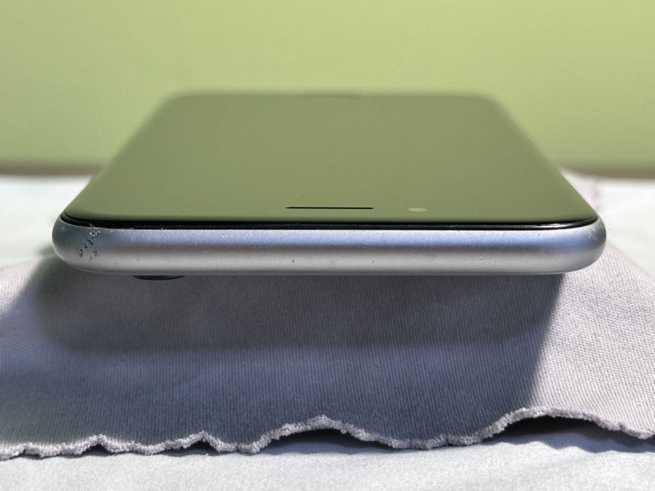 Apple iPhone 6, Space Gray, 16 GB