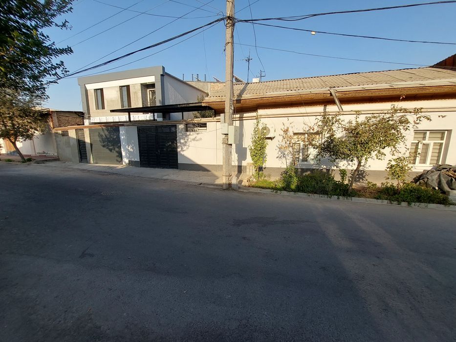 Продаётся дом в р.Юнусабад ориентир Кази Махалла цена договору