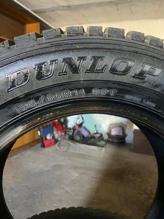 Продаю шины шипованные