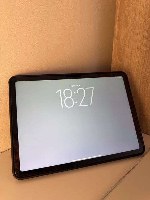 iPad Air 6 • M2 • 2024 • 128GB • 100% baterie • IMPECABIL