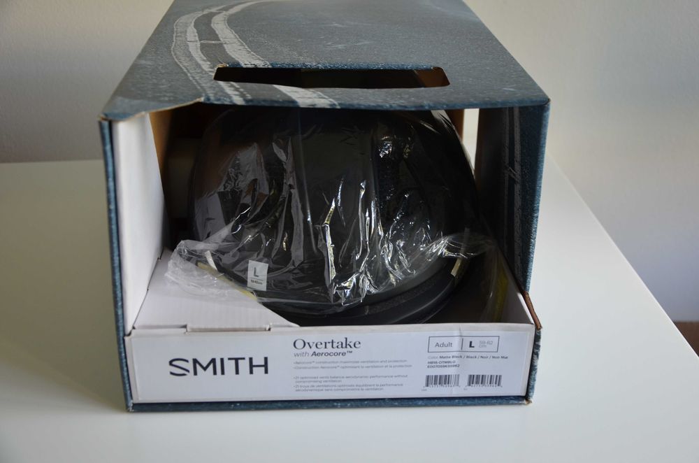 NOU! Casca ciclism Smith Overtake