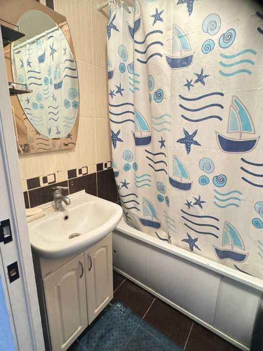 Продам 3х комн кв 11мкр