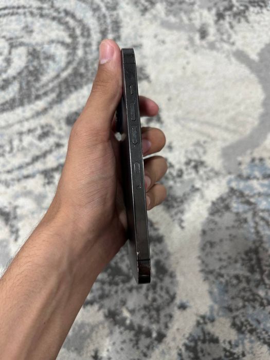 iPhone 13 pro 94 yomkst