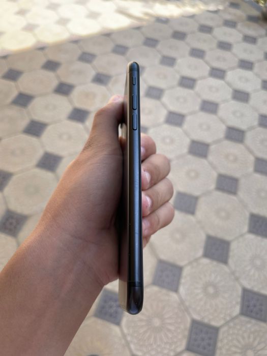 iPhone 7 sotiladi 32gb