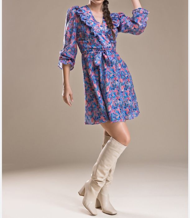 Стилна рокля Lucy