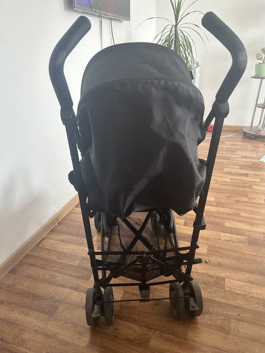 Коляска прогулочная, фирмы chicco