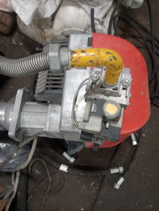 Продам зерносушилку