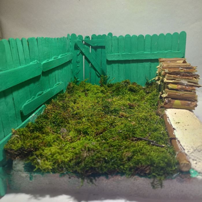 Продам подставку с машиной