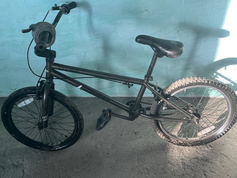 Продам два велика