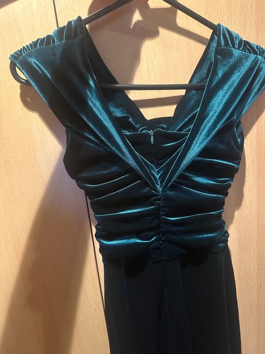 Кадифен зелен парти гащеризон XS