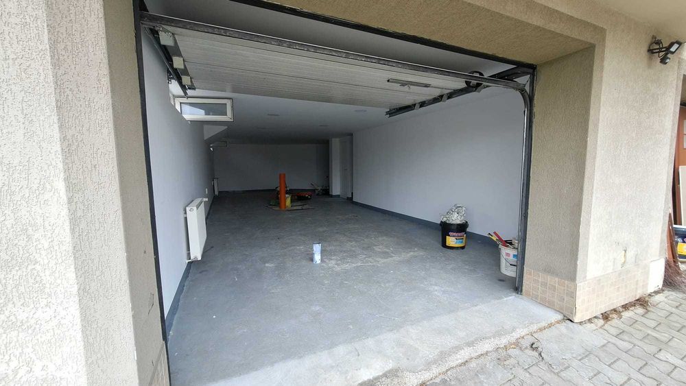 Spațiu birou + depozit/producție, cu acces auto și loc de parcare