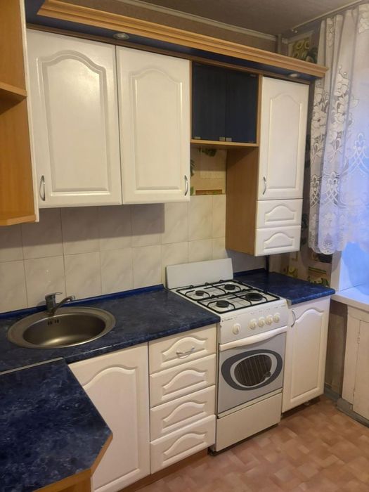 Срочно продам 2 ком. Центр.