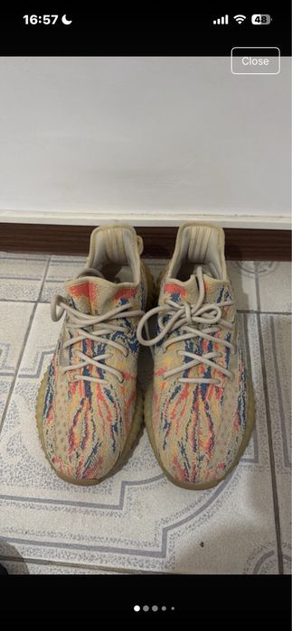 Yeezy 350 mx oat marime 42 used vand/schimb off pe nr de tel/msj