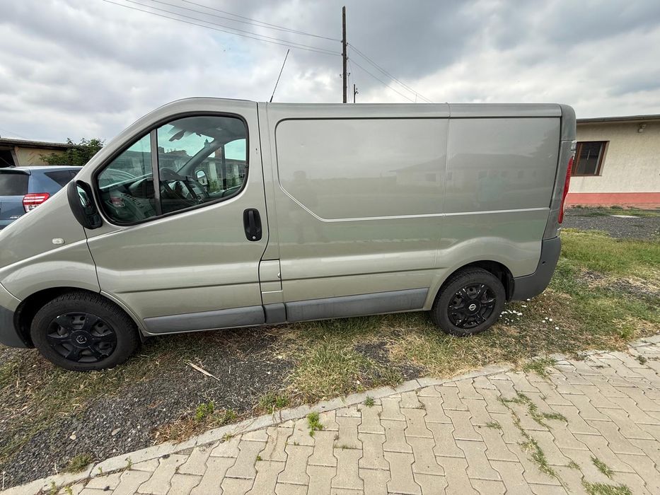 NISSAN Primastar 2011 — imagine 2