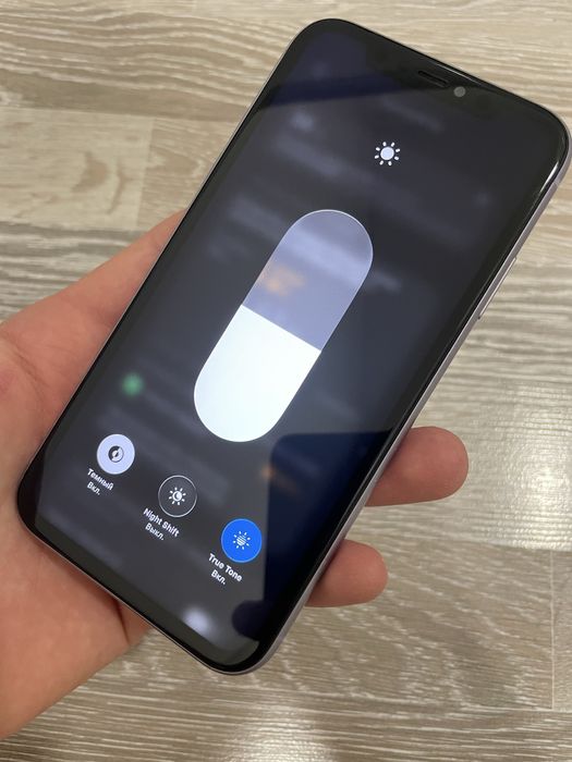 Iphone 11 purple 100%