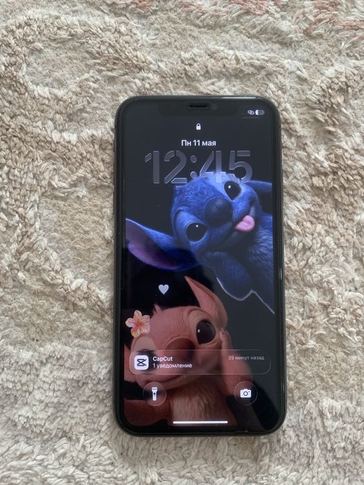 Продам Iphone 11