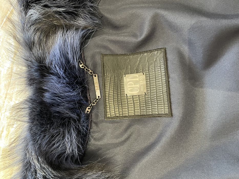 Продам шубу, мех енот, Греция