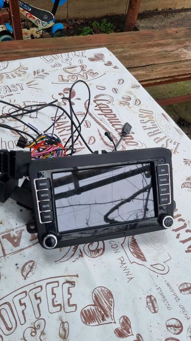 Мултимедия за кола