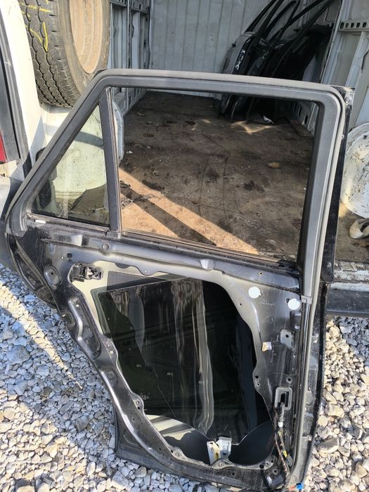 Задна лява врата Mercedes ML 164