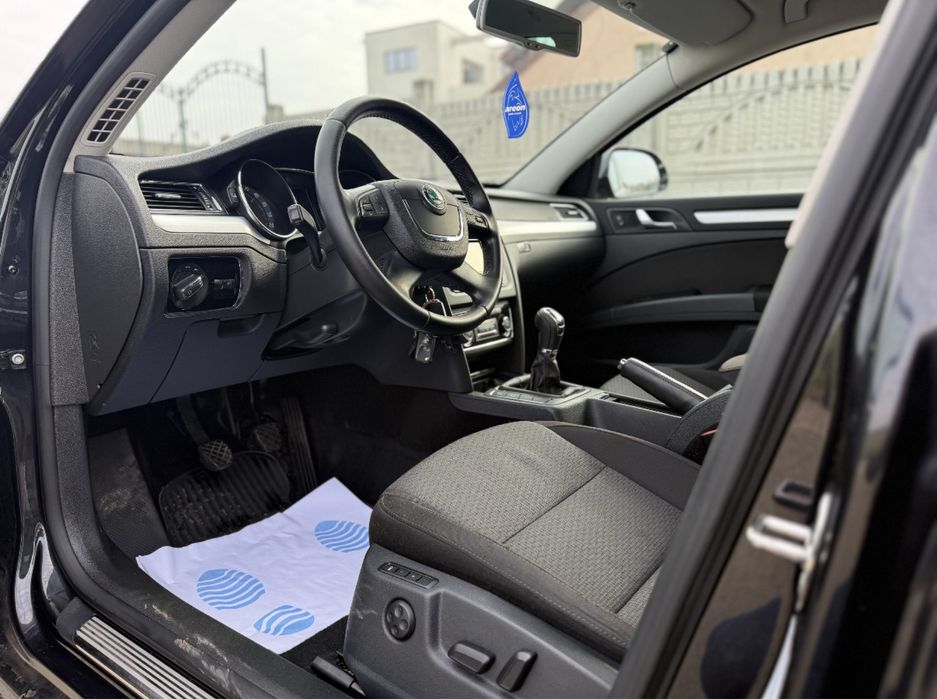 Skoda Superb euro5 170 de cai 4x4