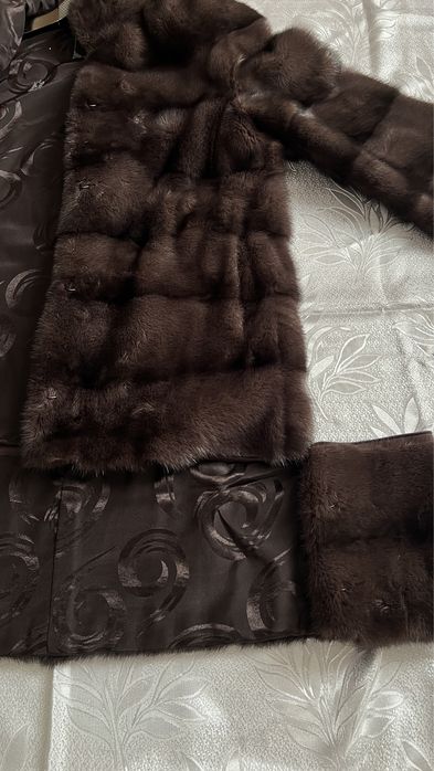 Продам за пол цены шубу трансформер норка