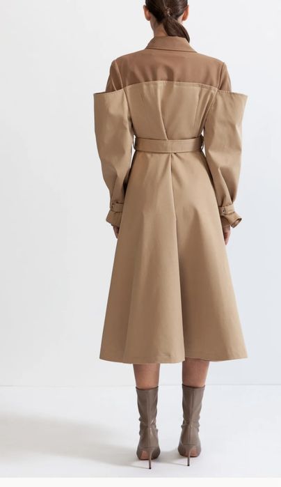 Trench cu umeri dubli s