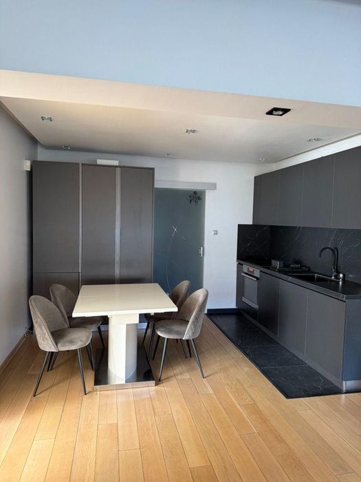 Тристаен апартамент в ж.к. Левски