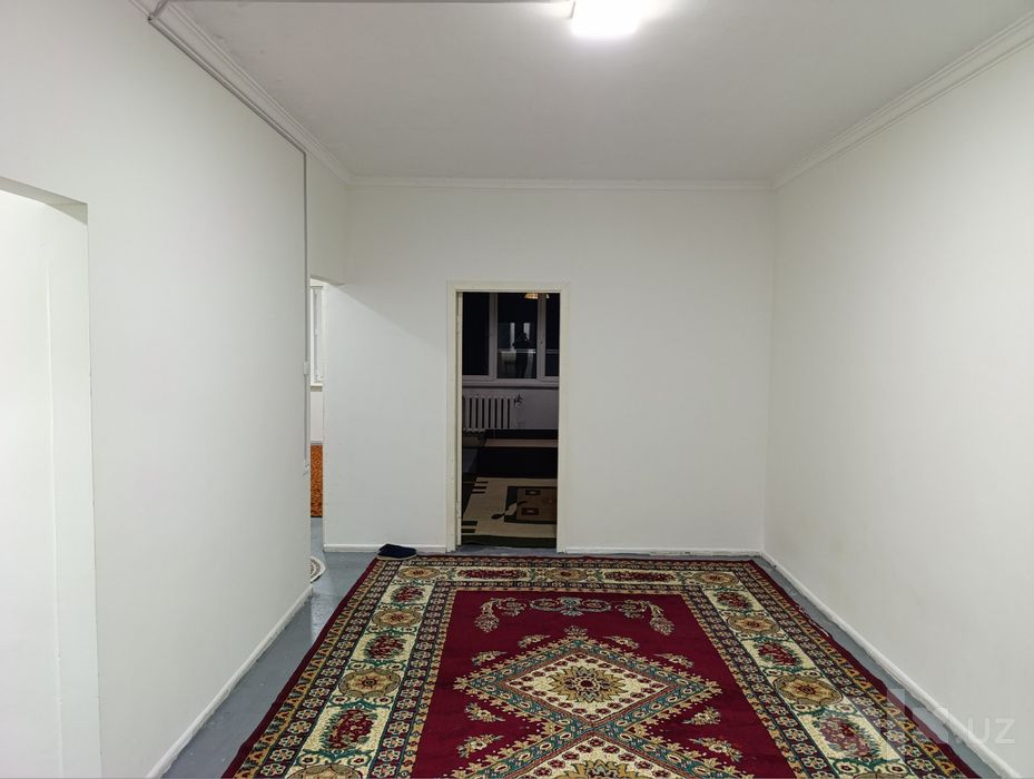 Срочно продаю Квартиру Чиланзар 8