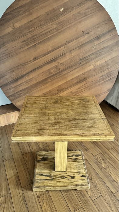 Стол в стиле Loft для кафе