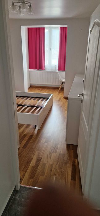 Vand apartament 3 camere decomandat