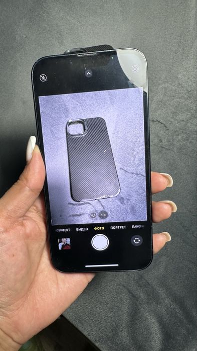 Срочно продается iphone 13