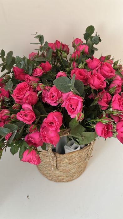 Продам бюкет в корзине