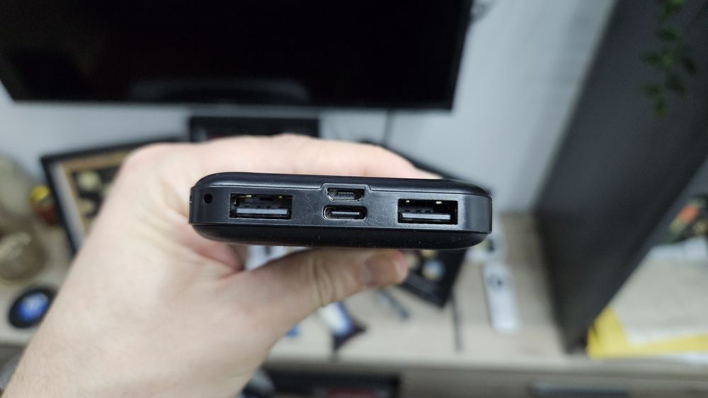 Vand power bank baterie externa 15000mah si 20000mah