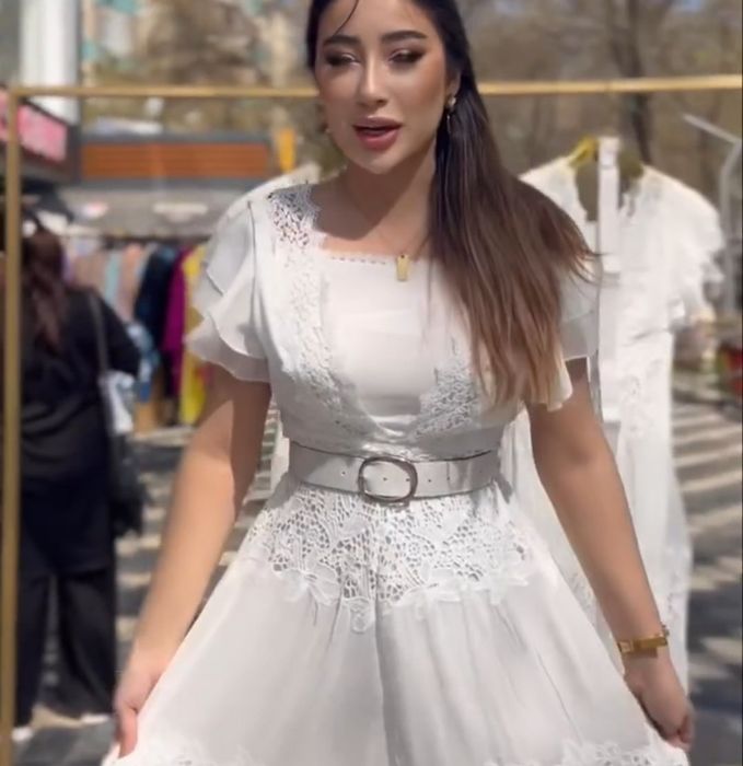 Белоснежное платье