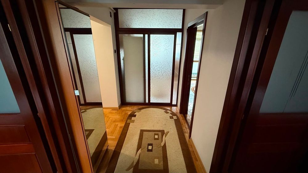 apartament 3 camere spate  hala orion