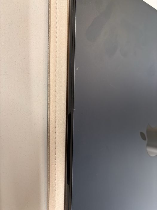 Macbook air m2 256gb
