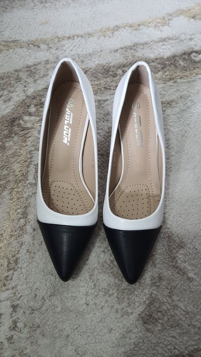 Pantofi Damă Eleganți cu Toc Gros Alb-Negru