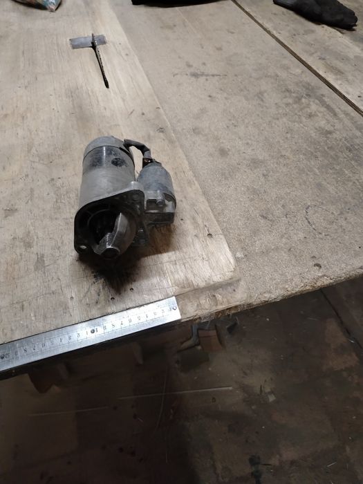 Стартер тайота Карина е