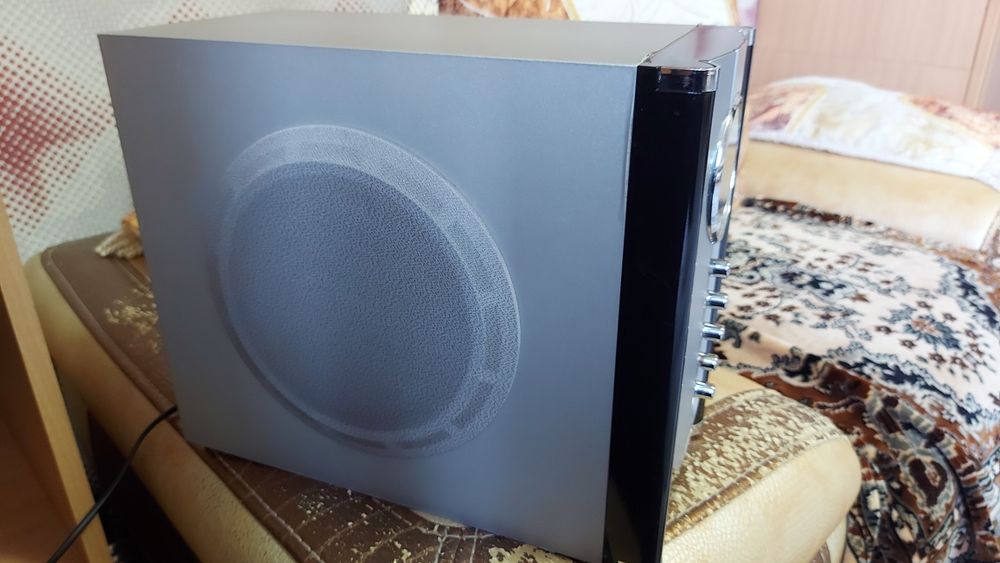 Продам домашний кинотеатр