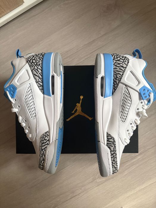 JORDAN SPIZIKE LOW (GS) White/University Blue Shoes Обувки