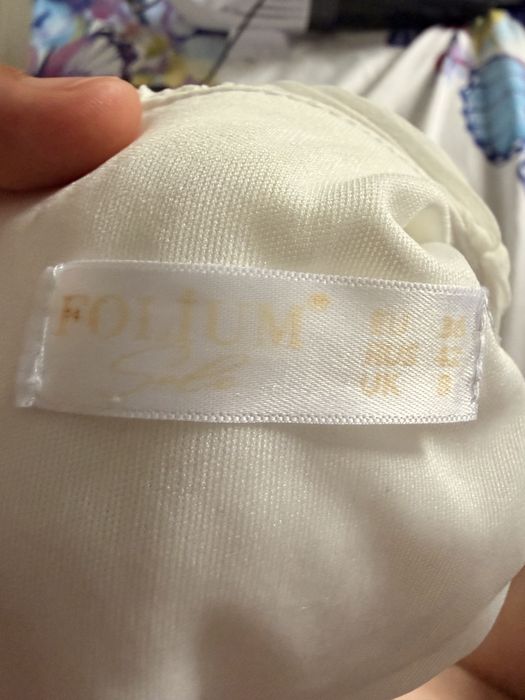 Rochie albă, vaporoasă și elegantă !
